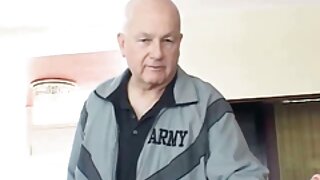 ჯინჯერის კოლეჯის ჩიტ ...