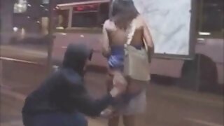 მხიარული იაპონელი პა ...
